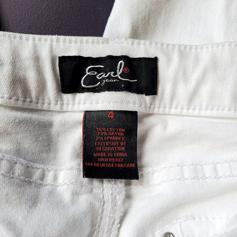 Jeans - Picture 3 of 5